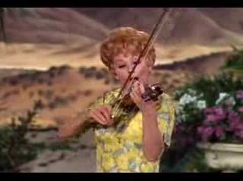 Lucy plays Jack Benny's violin