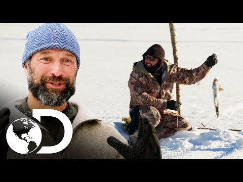 Ice fishing | Double challenge | Discovery Brazil