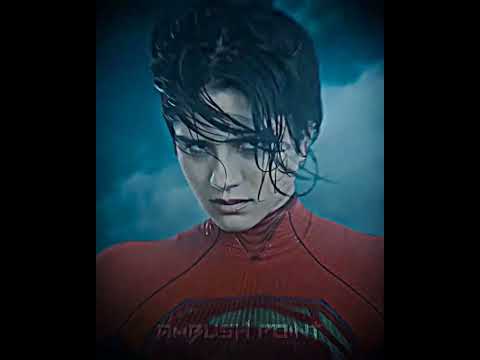 Flash VS Supergirl | #shorts #edit