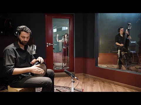 Ciganine Sviraj, Sviraj - Barcelona Gipsy balKan Orchestra