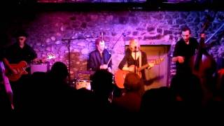 Eilen Jewell Band @ Cleere's Walking Down The Line