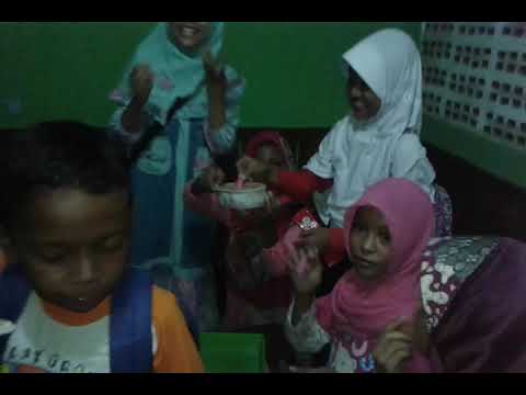 Makan Es Krim "Ice Cream" TPA AL-Ikhlas CRM