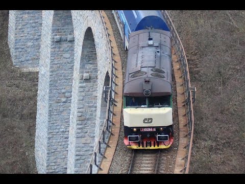 Novotou vonící 749.107 a 749.264 na Pacifiku/ 749.107 with new paint+ 749.264