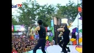 Download lagu HITZ & FITRI CARLINA Live Performed At 100% Ampuh (18-05-12) Courtesy GLOBAL TV mp3