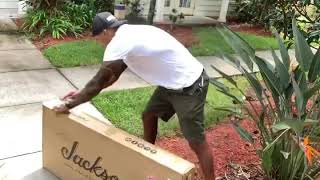 Video thumbnail for [Guitar Unboxing] Jackson JS King V JS32 Matte Army Drab by JCTHBS