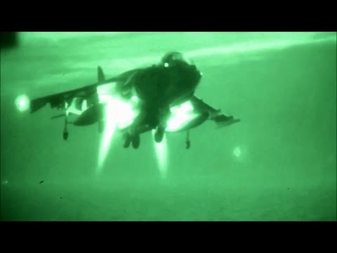 AV 8B Harrier Emergency Landing Without Nose Gear│Amazing Display Of Skill