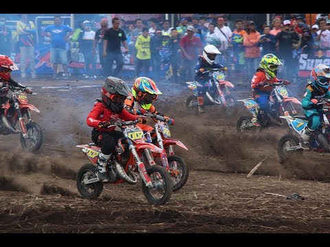 wow persaingan ketat para pembalap cilik kelas 50cc di DIENG