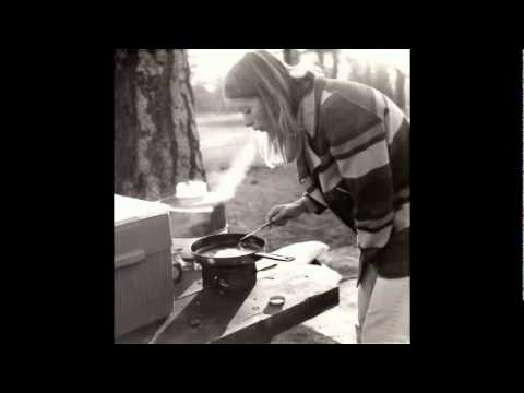 Liz Anderson - March 11, 1947