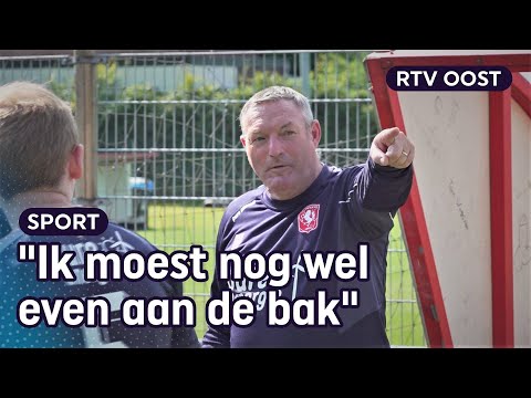 FC Twente-trainer Ron Jans traint G-sporters VV Rigtersbleek | RTV Oost