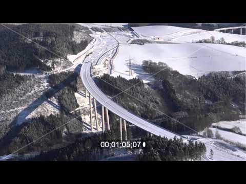 Neubau der Talbrücke Nuttlar der BAB Bundesautobahn A46 bei Bestwig in Nordrhein-Westfalen