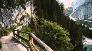 preview picture of video 'Lago di Braies/ Pragser Wildsee'