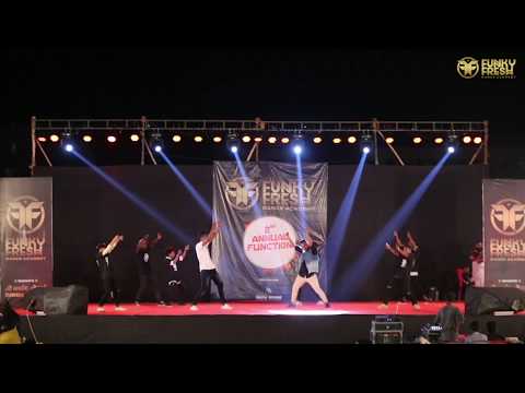 Awaj Wadhav DJ Tula Aaichi  | Dance Performance