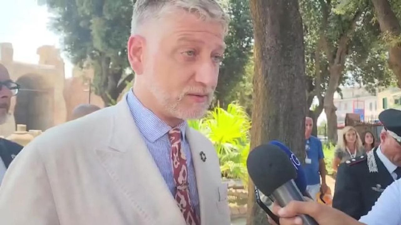 Sisma Campi Flegrei, Giuli: Qui per testimoniare vicinanza alle comunità provate dal sisma