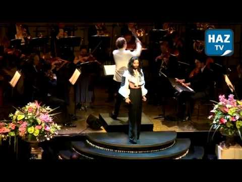Conchita Wurst auf dem Opernball
