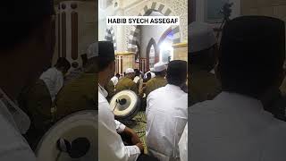 Download lagu Habib Syech Assegaf | Majelis Ahbabul Musthofa Solo #sholawat #habibsyech #shorts mp3