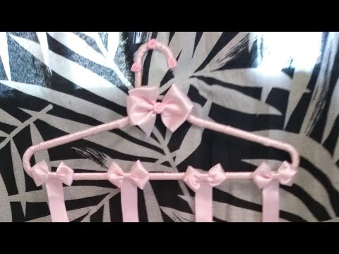 Porta laço com cabide