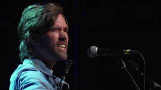 Willie Watson - Always Lift Him Up And Never Knock Him Down (Live on eTown)