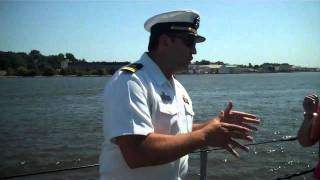 preview picture of video 'USS Hurricane US Naval Academy 08/12/2011'