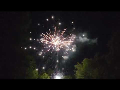 PFC008 49 SHOT WHITE STROBE MINE WHITE STROBE BURST SUNWING 1.4 PRO FIREWORKS