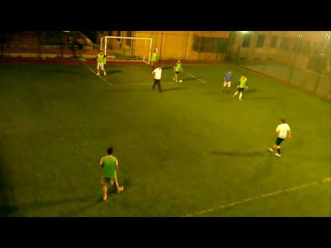 Futbol Arena Halı Saha 2 10.06.2016 22:30 - akillisaha.com