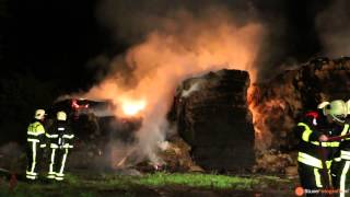 preview picture of video 'Veertig hooibalen in brand (middelbrand) op een erf aan de Witteweg in Terheijden (2014-10-09)'