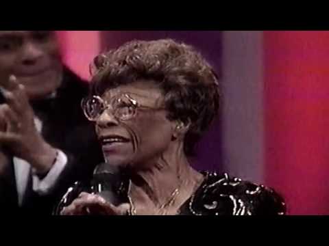 ELLA FITZGERALD RECEIVES THE PRESIDENT'S AWARD IN HD