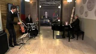 The Charl du Plessis Trio perform &quot; A Waltz in C-sharp minor by Chopin&#39; &quot; (15.10.2012)