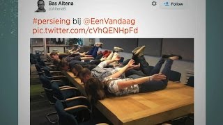 Imitar 'voo de Van Persie' em gol holandês vira febre na internet