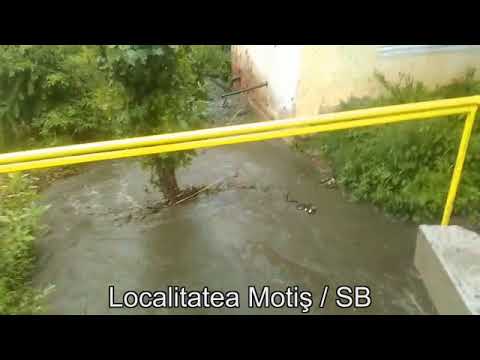 Casa in pericol la Motis din cauza apei | novatv.ro
