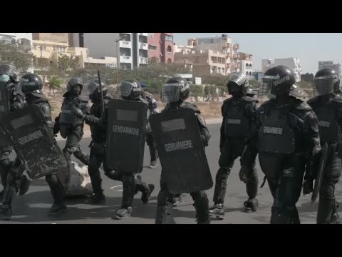 Senegal: Ausschreitungen nach Verschiebung der Präsidentschaftswahl