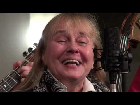 LEA KANGUR & ROBIROHI (2019) - Üks laps on täna meil sündind (A Child Is Born To Us)