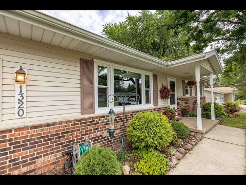 1320 Hyland Dr  Stoughton, WI