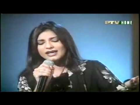 gham-e-dil ko in aankhon se chalak jana bhi aata hai