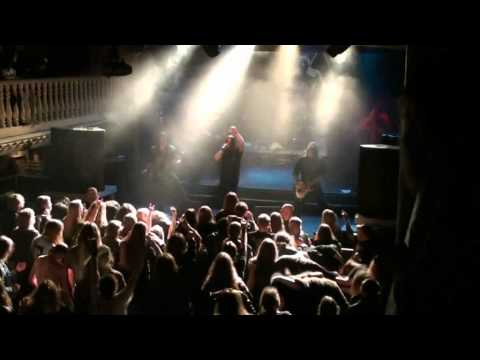 ONSLAUGHT- Intro- Seeds of hate (Vilnius Club NEW YORK 2011.04.11)-6