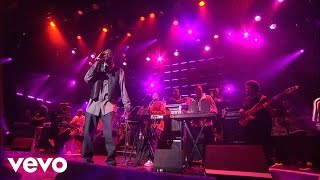 Snoop Dogg - Those Gurlz (Live at the Avalon) ft. Latoiya Williams