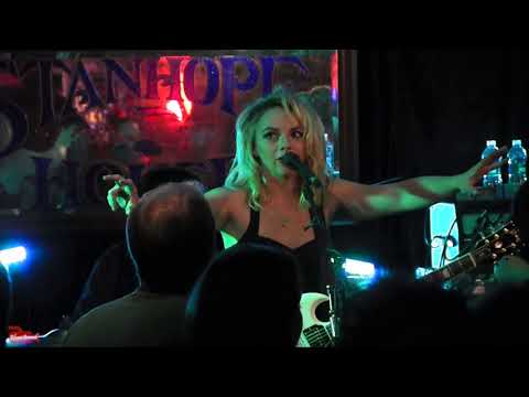 SAMANTHA FISH • Bitch On The Run • Stanhope House  4/11/17