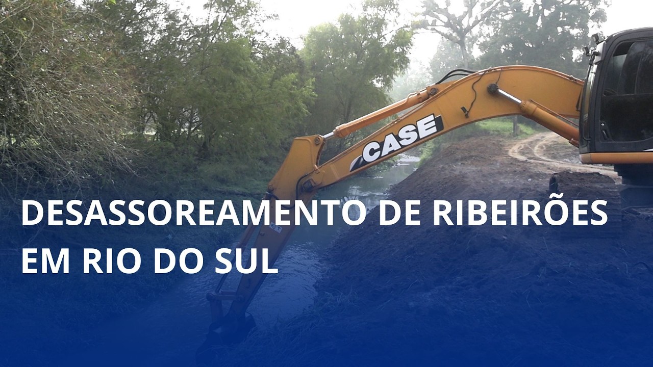 Rio do Sul começa limpeza de ribeirões para reduzir riscos de alagamento
