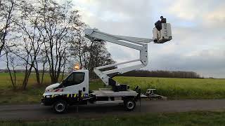IVECO Daily 35-140 bucket truck Klubb Isoli plataforma sobre camión | Imagen 4 - Machineryline