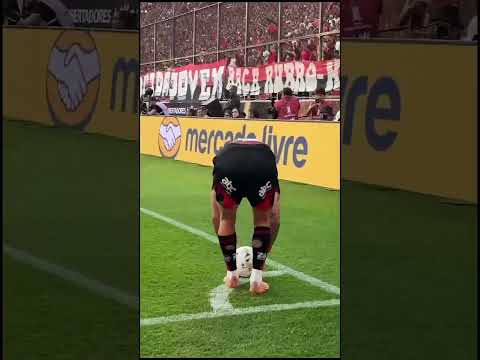 Ta bom Leila a gente contrata e vira Tetracampeão 🏆❤️🖤🥷🏻🔥 #flamengo #futebol #libertadores