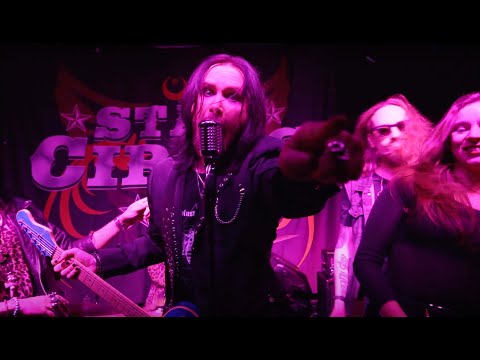 STAR CIRCUS - Gina In A Bottle