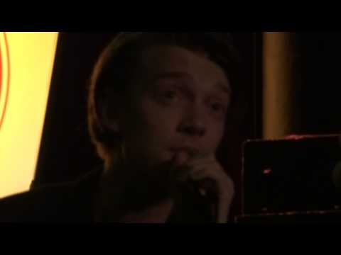 Ben Schadow mit Paul Pötsch - Heller Fleck im Schwarzen Meer - Live @ KnustBar, Hamburg-10/2014