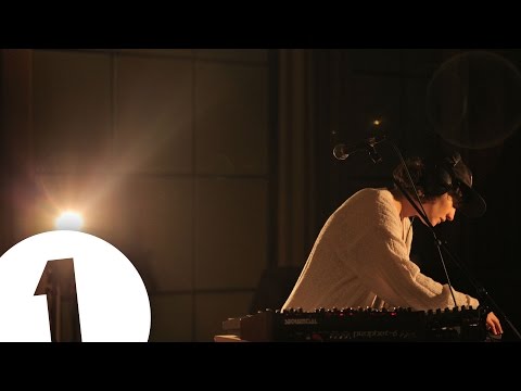 Jessy Lanza - Oh No (Live At Maida Vale)