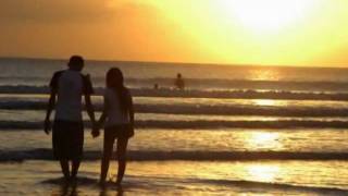 preview picture of video 'Padang Padang Beach - Bali part 1'