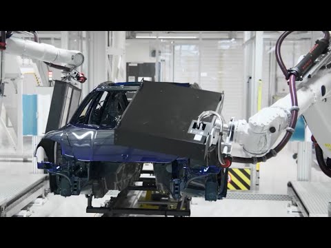 Perfection in the Porsche paint shop: high-tech & innovation!