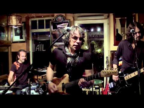 Wolf Mail - SOLID GROUND - Live at the "Herzog Ernst" Celle, Germany