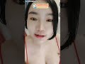 Karina Putri Live Merah Mengkilat