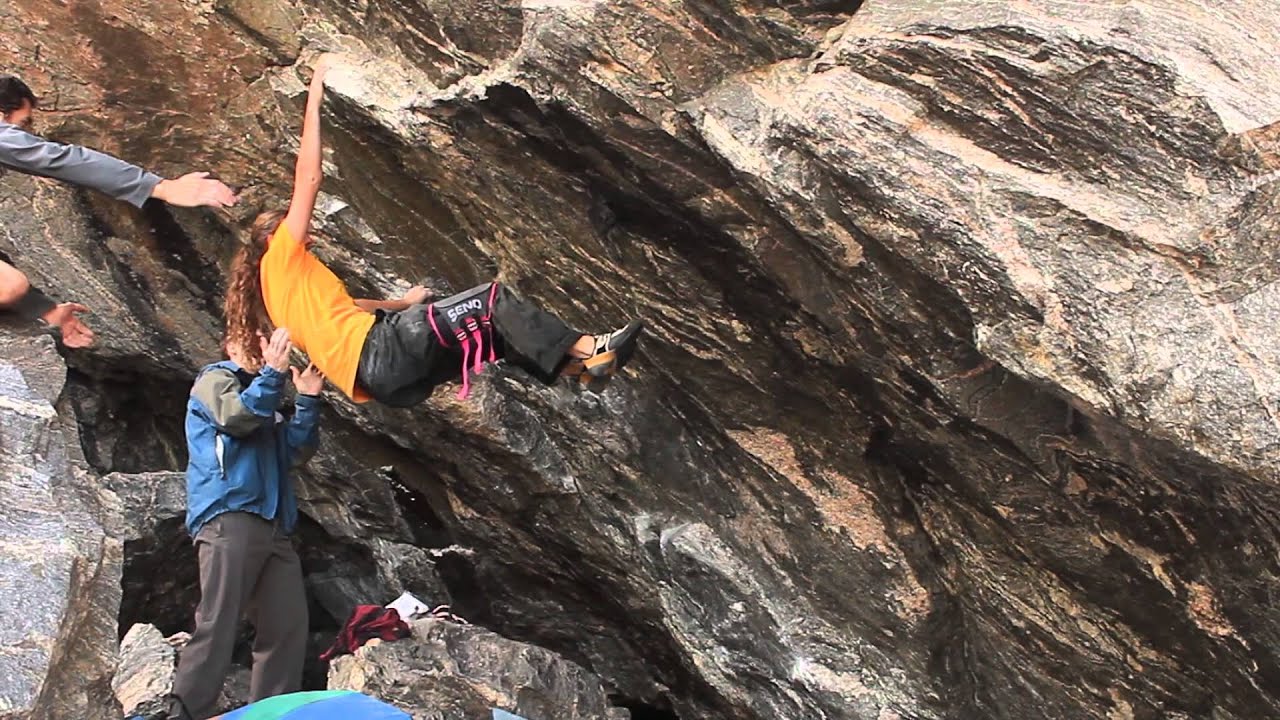 Jackie Hueftle does the first female ascent of Full Chaos, Colorado