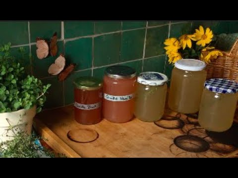 3 variations on quince jelly