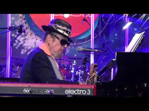 How Come My Dog Don't Bark (When You Come Around) - Dr John & The Nite Trippers - musicUcansee.com