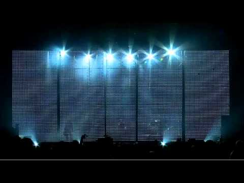 download lagu mp3 mp4 Nine Inch Nails With Teeth Tour, download lagu Nine Inch Nails With Teeth Tour gratis, unduh video klip Nine Inch Nails With Teeth Tour